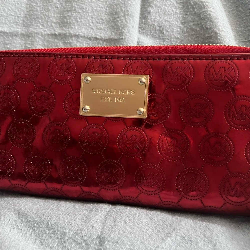 Michael Kors Metallic Red Embossed Zip Wallet with Gold Plate